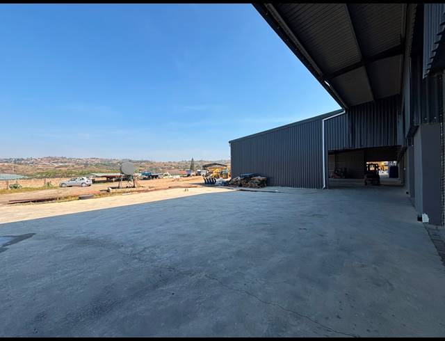 1,620M² WAREHOUSE TO LET IN VERULAM RURAL
